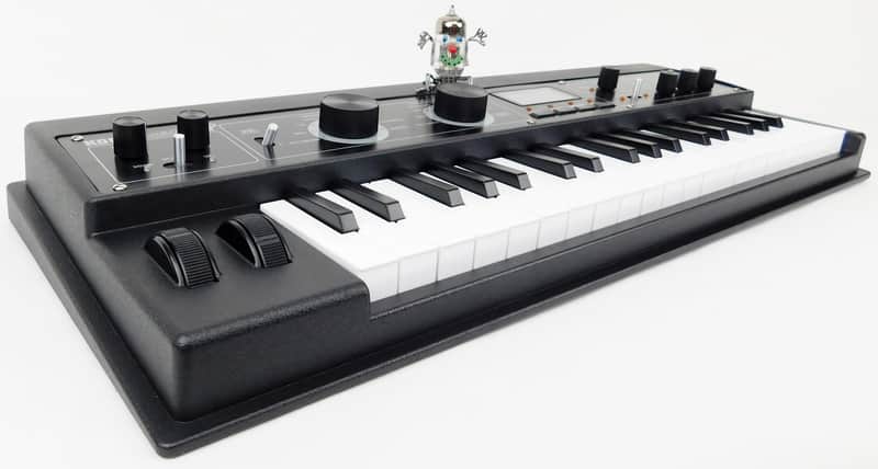 Keyboards & Synths