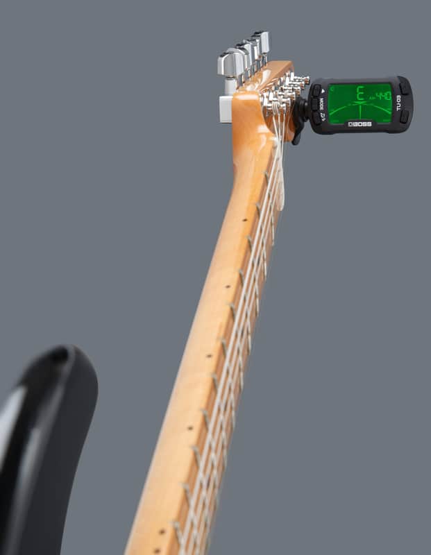 Boss TU-03 clip-on tuner metronome detail