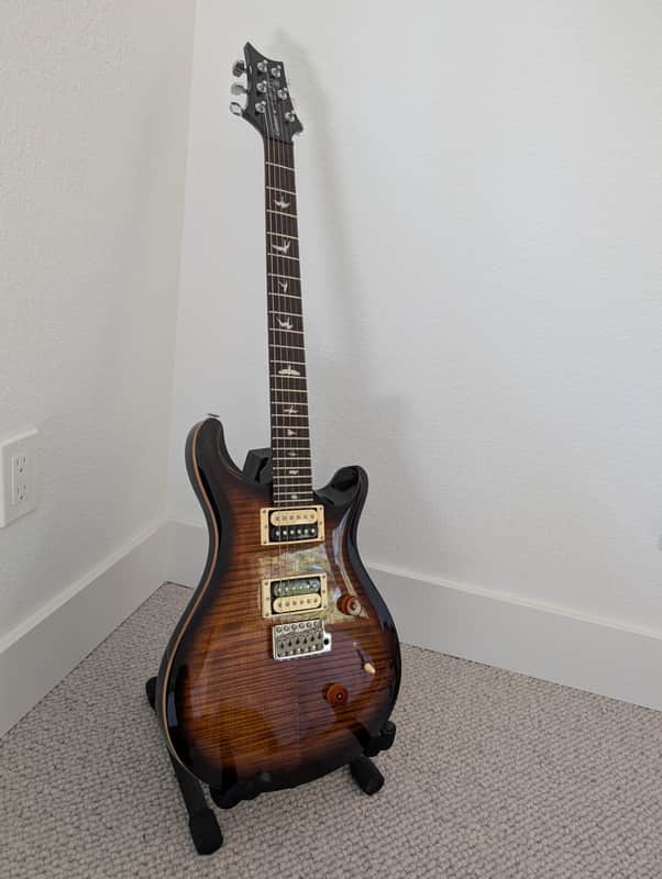 PRS SE Custom 24 detail