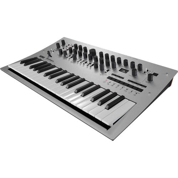 Korg Minilogue analog front
